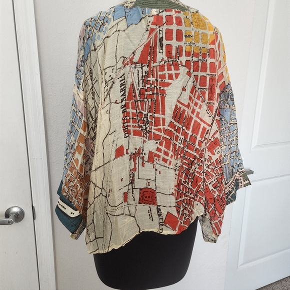 Multicolor Kimono Sleeve Women Top - Picture 4 of 7